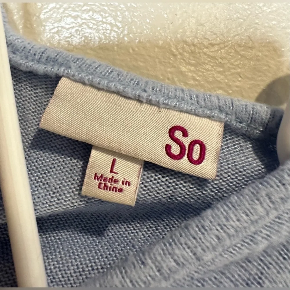 SO. Women’s Light Blue Ribbed Back‎ Long Sleeve Top Size Large